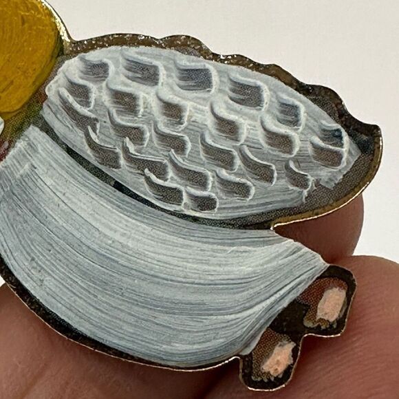 Nancy Thomas flying angel pin - Picture 4 of 6